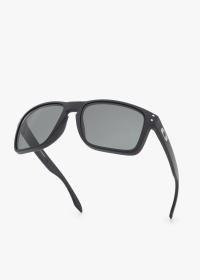 OO9417-HOLDBROOK XL-22_PMS_0143