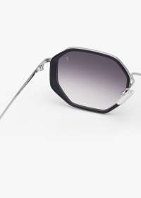 TOMMASO2-C.B-1-27F_PMS_1264