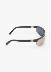 SMU A02S-1AB90J_PMS_6449