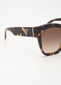 SPR 17ZS-VAU6S1_PMS_6523